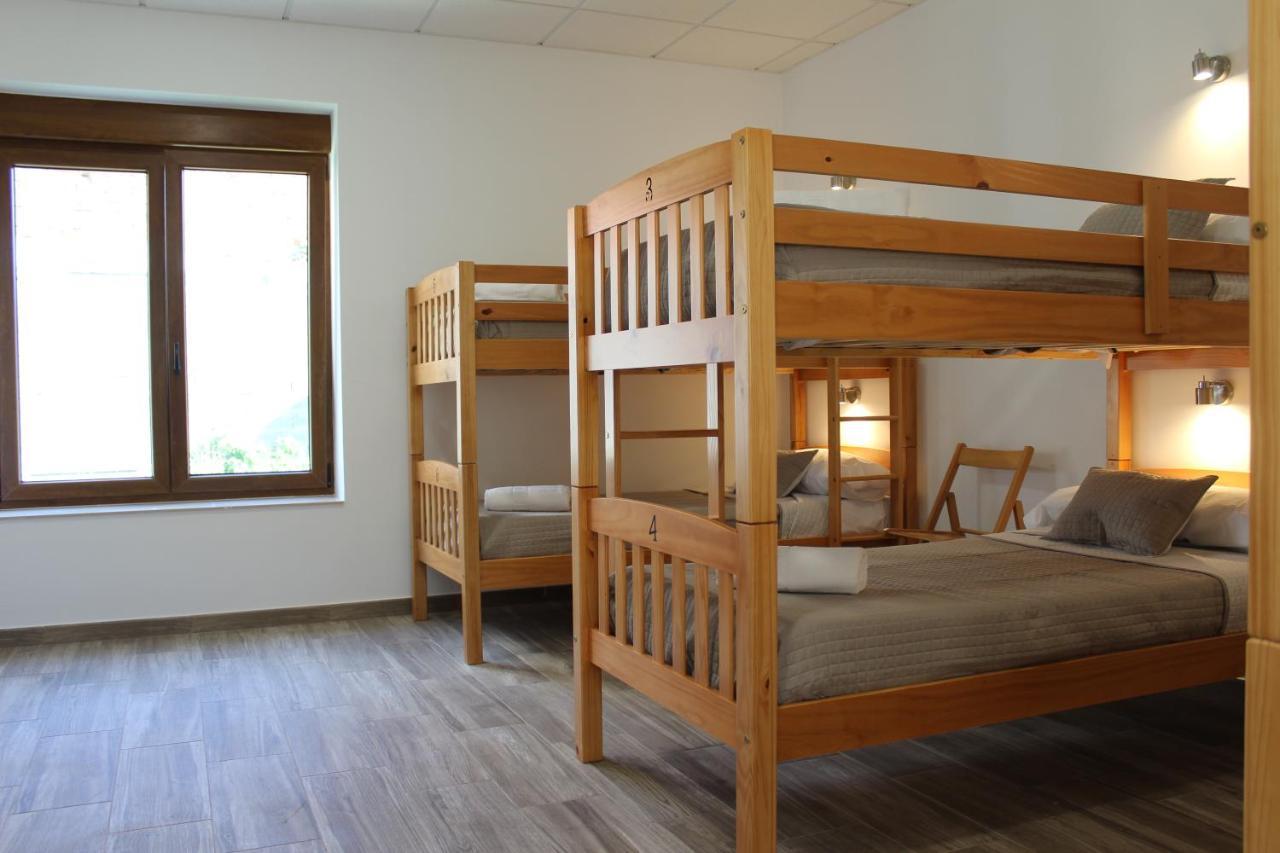Pension Albergue O Pedregal Lourenza Екстер'єр фото